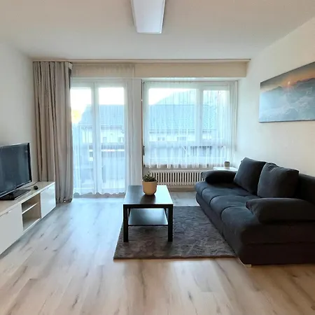Apartamento Family Friendly Duplex With Free Parking